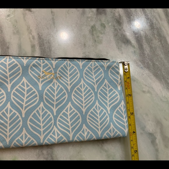 Kate Spade Scout Wristlet - Picture 6 of 6